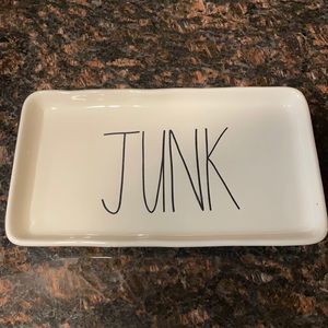 RAE DUNN Junk Tray